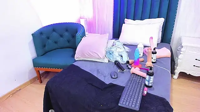 samara warren online show from February 26, 2025, 3:10 pm