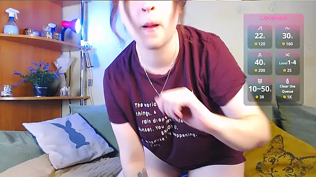 Caroline1995 online show from November 21, 2025, 6:56 am