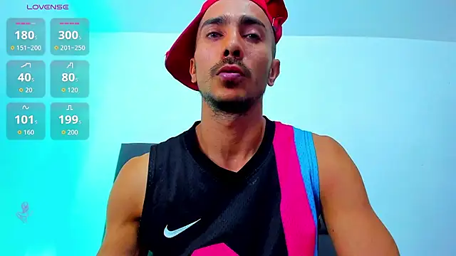 Snapshot of steven_hott8 chatting on February 10, 2026, 8:41 pm steven hott8 online show from February 10, 2026, 8:41 pm