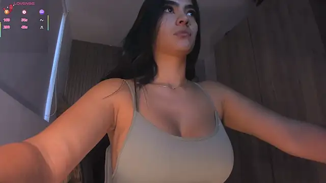 Snapshot of NatyFerrer_ chatting on February 20, 2026, 12:07 pm NatyFerrer online show from February 20, 2026, 12:07 pm