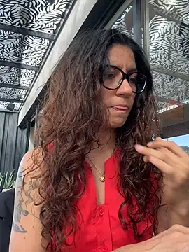 ValeriEvan online show from November 5, 2025, 8:12 pm