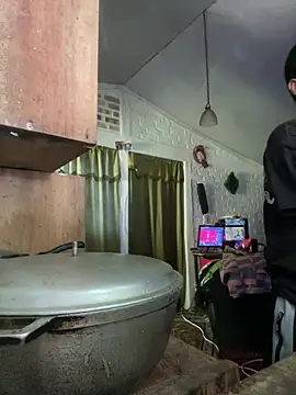 FlpGmz online show from March 13, 2026, 6:13 pm