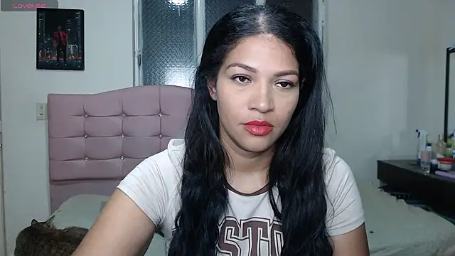 Snapshot of makennaa_ chatting on May 22, 2026, 10:02 am makennaa online show from May 22, 2026, 10:02 am