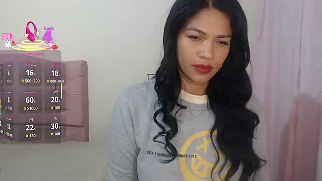 makennaa  online show from March 25, 2026, 10:14 am