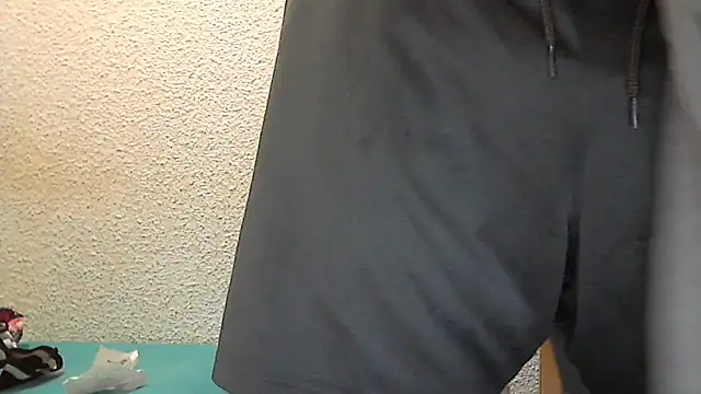 mmoiblack online show from September 30, 2025, 5:30 pm