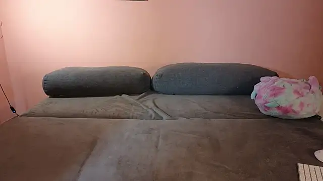 Snapshot of Katusha006 chatting on March 9, 2025, 6:21 pm Katusha006 online show from March 9, 2025, 6:21 pm