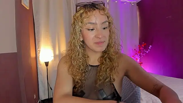 Snapshot of wini_fer chatting on May 30, 2026, 3:06 pm wini fer online show from May 30, 2026, 3:06 pm