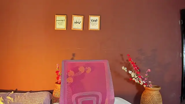 Snapshot of wini_fer chatting on November 20, 2025, 2:18 pm wini fer online show from November 20, 2025, 2:18 pm