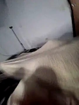 leoytessa 10 online show from March 18, 2025, 11:33 am