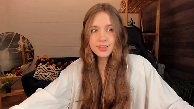 MaryannSoftt online show from October 26, 2025, 3:34 pm