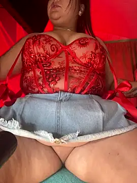 Snapshot of KinkyJessyHotxx chatting on October 6, 2025, 4:52 pm KinkyJessyHotxx online show from October 6, 2025, 4:52 pm