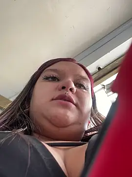 Snapshot of KinkyJessyHotxx chatting on February 14, 2025, 7:12 pm KinkyJessyHotxx online show from February 14, 2025, 7:12 pm