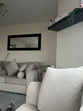 Snapshot of UKSYDNEYFOX chatting on March 2, 2025, 5:20 pm UKSYDNEYFOX online show from March 2, 2025, 5:20 pm