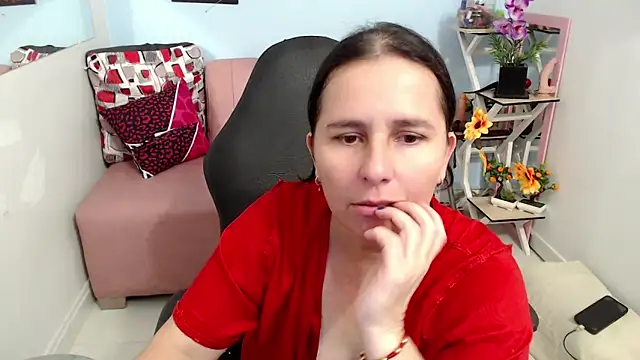 victoria jones online show from November 7, 2025, 3:27 pm