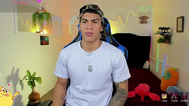 Damian latinxxx online show from February 20, 2026, 3:03 am