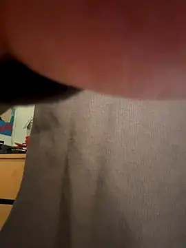 Snapshot of JohnnyDeep187 chatting on November 18, 2025, 10:18 am JohnnyDeep187 online show from November 18, 2025, 10:18 am