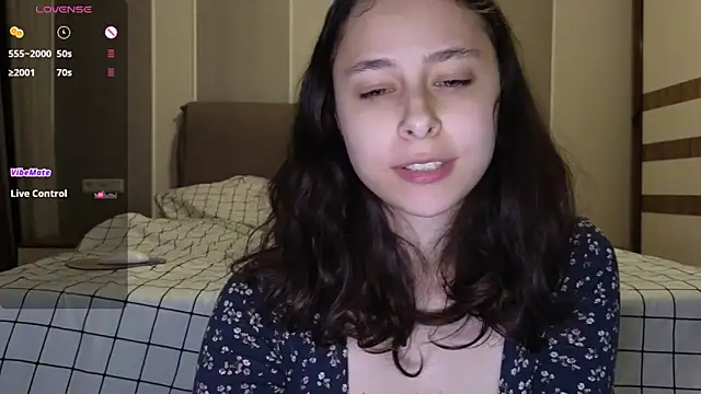 Snapshot of Agatha_Sade chatting on February 27, 2025, 6:09 pm Agatha Sade online show from February 27, 2025, 6:09 pm