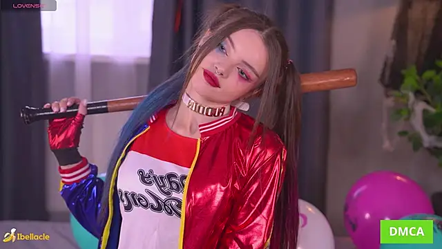 Snapshot of Bellacle chatting on October 31, 2025, 7:49 am Bellacle online show from October 31, 2025, 7:49 am