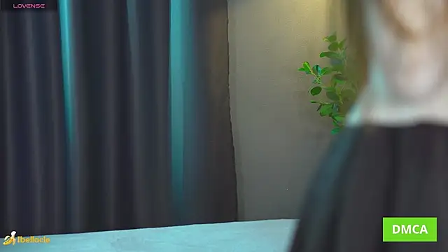 Snapshot of Bellacle chatting on January 14, 2026, 7:45 am Bellacle online show from January 14, 2026, 7:45 am