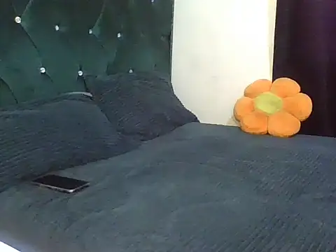 wildnastia online show from March 5, 2026, 5:37 am