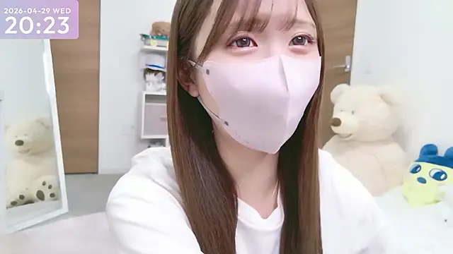 Snapshot of -SHINON- chatting on April 29, 2026, 11:25 am -SHINON- online show from April 29, 2026, 11:25 am
