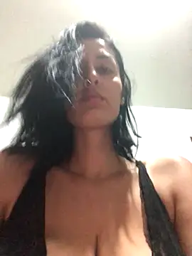 Snapshot of Catmila94 chatting on December 5, 2025, 2:54 am Catmila94 online show from December 5, 2025, 2:54 am