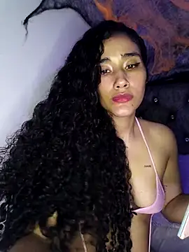 Snapshot of jaderossxx chatting on October 31, 2025, 1:02 am jaderossxx online show from October 31, 2025, 1:02 am