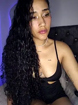 Snapshot of jaderossxx chatting on April 25, 2026, 1:52 am jaderossxx online show from April 25, 2026, 1:52 am