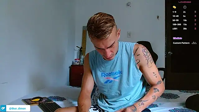 bray hotboy777 online show from February 1, 2026, 1:20 pm