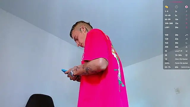 Snapshot of bray_hotboy777 chatting on December 14, 2025, 4:12 pm bray hotboy777 online show from December 14, 2025, 4:12 pm