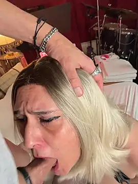 FoxyandTed online show from February 4, 2026, 5:19 pm