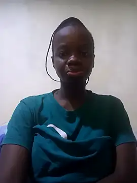 Snapshot of Thicky_kyla chatting on May 4, 2026, 9:28 pm Thicky kyla online show from May 4, 2026, 9:28 pm
