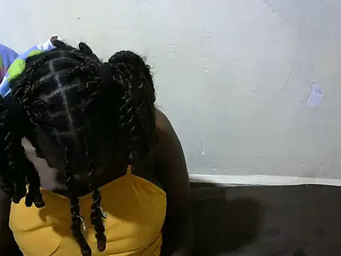 Snapshot of Thicky_kyla chatting on May 11, 2026, 6:38 pm Thicky kyla online show from May 11, 2026, 6:38 pm