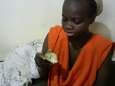 Snapshot of Thicky_kyla chatting on November 12, 2025, 12:31 pm Thicky kyla online show from November 12, 2025, 12:31 pm