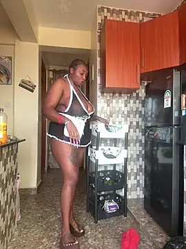 Snapshot of Savage_baby chatting on July 6, 2026, 12:45 pm Savage baby online show from July 6, 2026, 12:45 pm