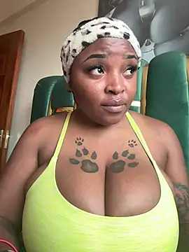 Snapshot of Savage_baby chatting on July 4, 2026, 11:49 am Savage baby online show from July 4, 2026, 11:49 am