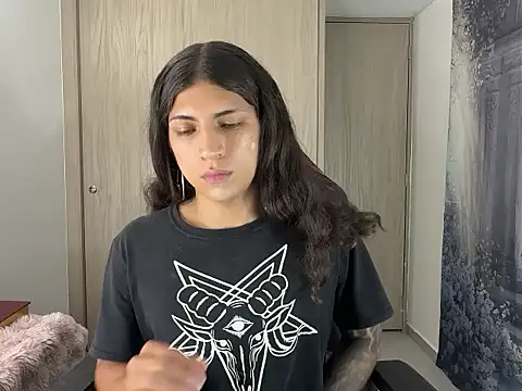 Snapshot of gabriel__manson chatting on December 5, 2025, 12:10 am gabriel manson online show from December 5, 2025, 12:10 am