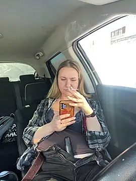 Snapshot of OlgaBuzzz chatting on February 15, 2026, 7:51 am OlgaBuzzz online show from February 15, 2026, 7:51 am