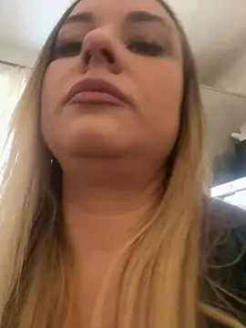 OlgaBuzzz online show from February 23, 2025, 5:23 am