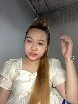 Snapshot of Odette68 chatting on May 24, 2026, 12:54 am Odette68 online show from May 24, 2026, 12:54 am