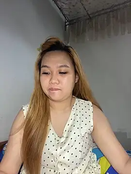 Snapshot of Odette68 chatting on June 3, 2026, 12:22 am Odette68 online show from June 3, 2026, 12:22 am