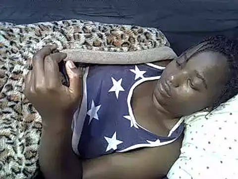 Snapshot of sweet_gal01 chatting on January 22, 2025, 3:41 am sweet gal01 online show from January 22, 2025, 3:41 am