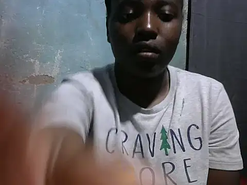 Snapshot of sweet_gal01 chatting on October 11, 2025, 7:04 pm sweet gal01 online show from October 11, 2025, 7:04 pm