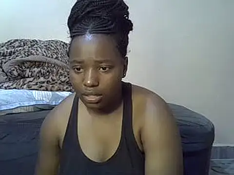 Snapshot of sweet_gal01 chatting on February 17, 2025, 4:20 am sweet gal01 online show from February 17, 2025, 4:20 am