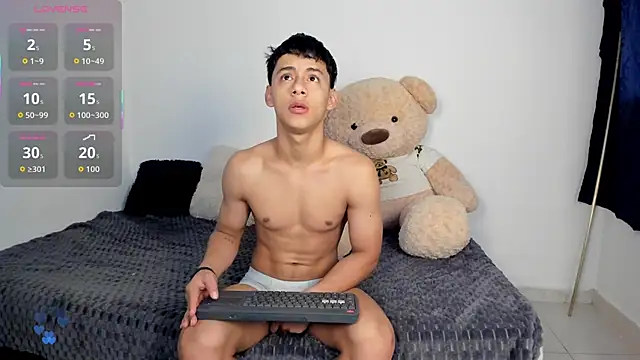 LittleParker online show from December 5, 2025, 12:26 pm