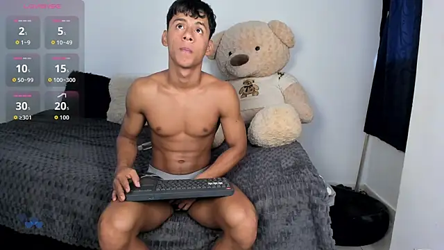 LittleParker online show from May 10, 2026, 1:25 pm