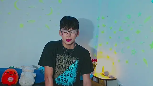 arnold laurent  online show from March 2, 2025, 7:30 pm