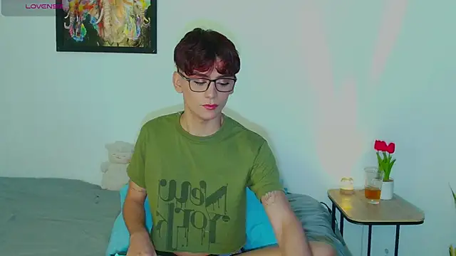 arnold laurent  online show from October 9, 2025, 1:00 pm