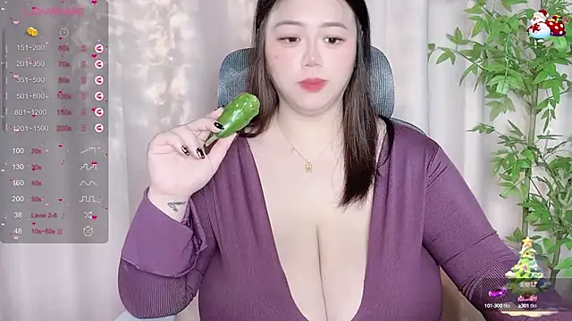 Snapshot of 520-vivo chatting on March 7, 2025, 10:54 pm 520-vivo online show from March 7, 2025, 10:54 pm