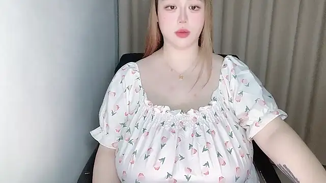 Snapshot of 520-vivo chatting on April 22, 2026, 3:19 pm 520-vivo online show from April 22, 2026, 3:19 pm